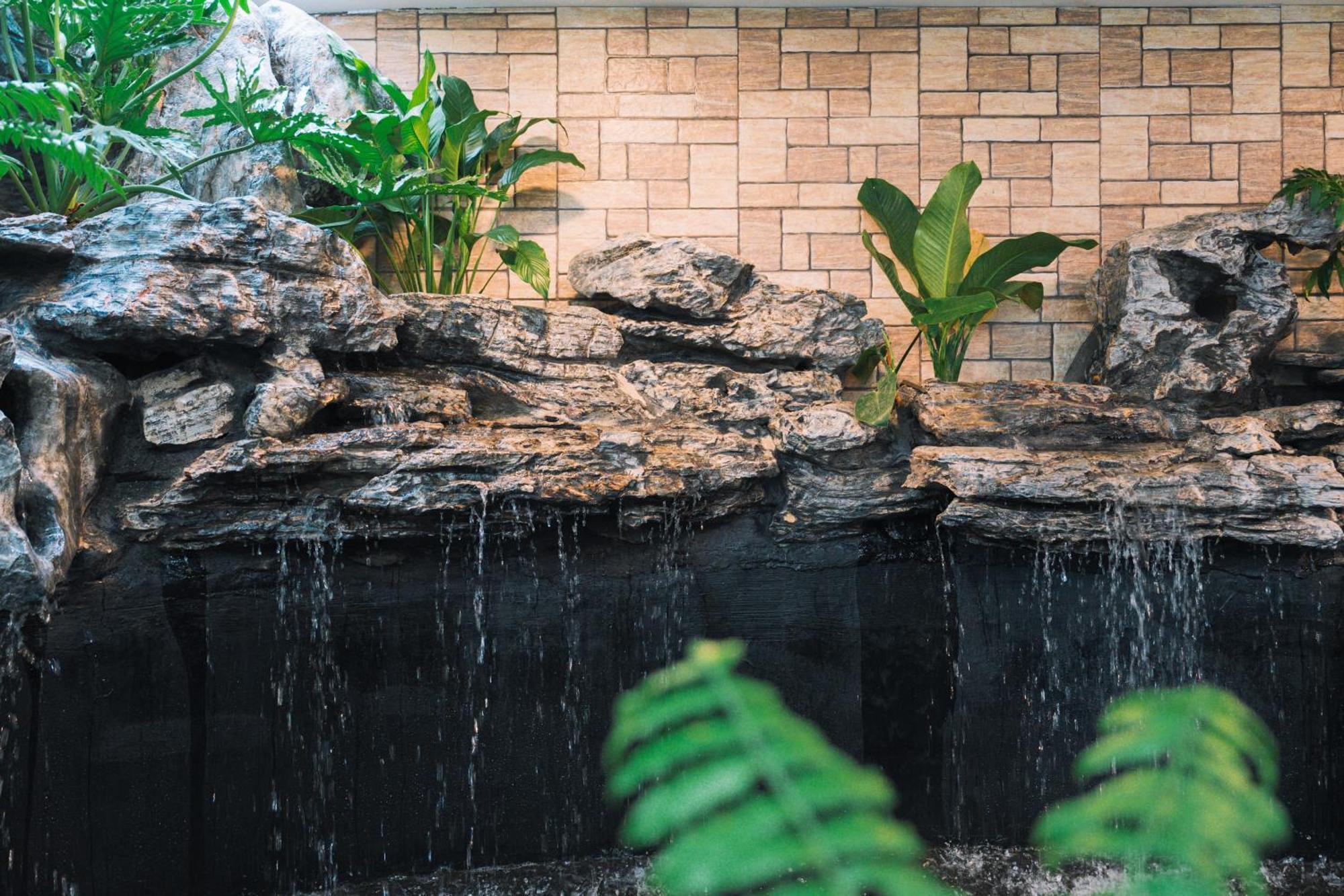 Quy Tai Premium Hotel دالات المظهر الخارجي الصورة