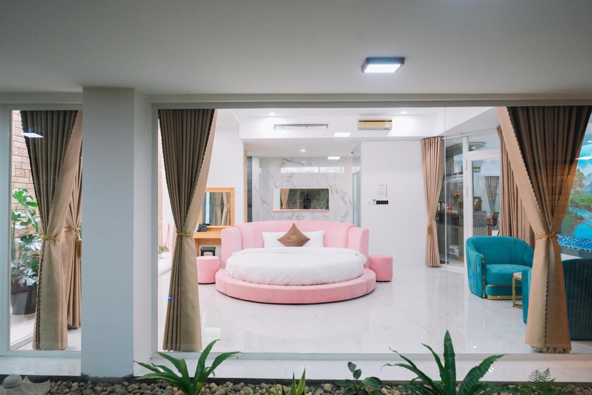 Quy Tai Premium Hotel دالات المظهر الخارجي الصورة
